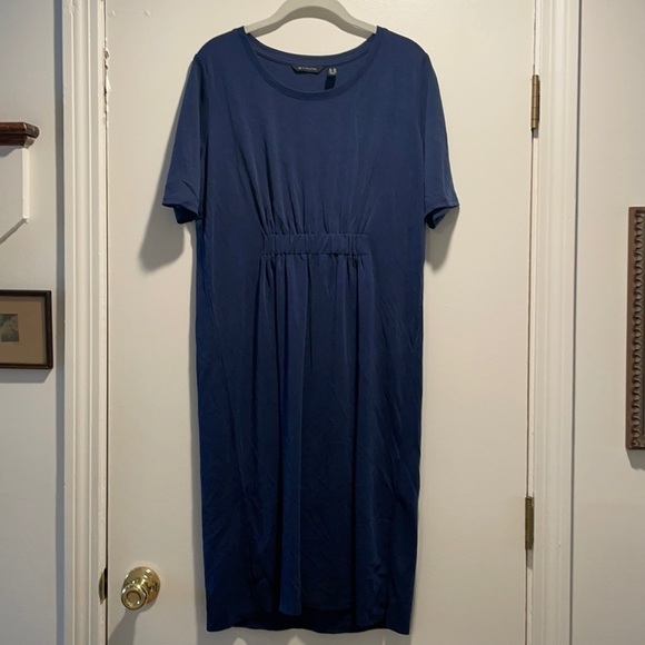 𝅺H by Halston MIDI Tee Shirt Side Slits Slight Gathered Front Dress - Picture 1 of 8